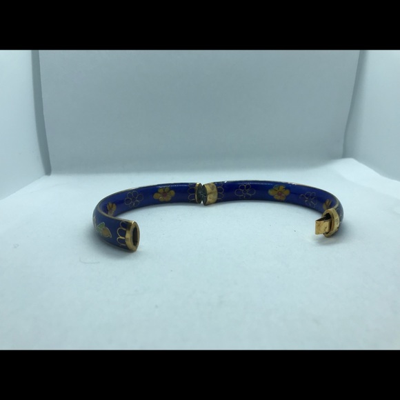 Vintage Blue Enameled Cloisonné hinge style flower and leaf design - Picture 3 of 3